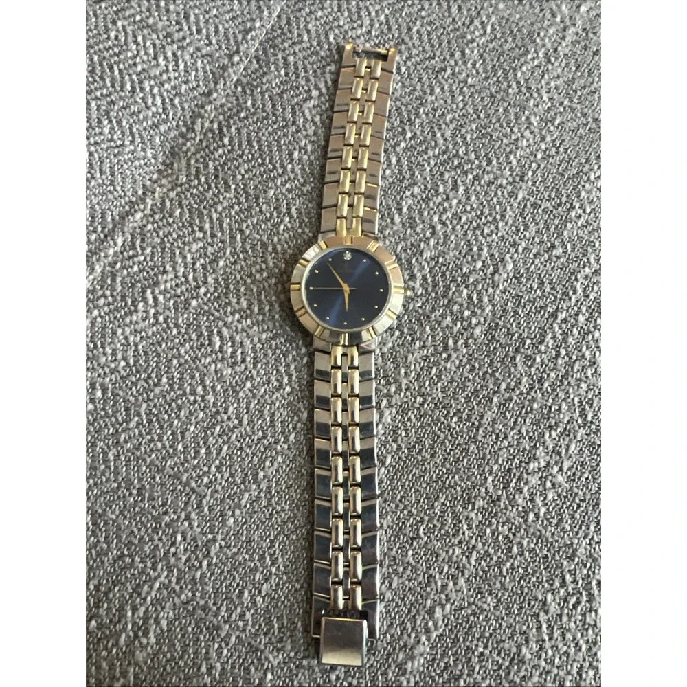 Elgin Quartz FA513-048 Wrist Watch Stainless Steel Back Vintage Blue Dial
